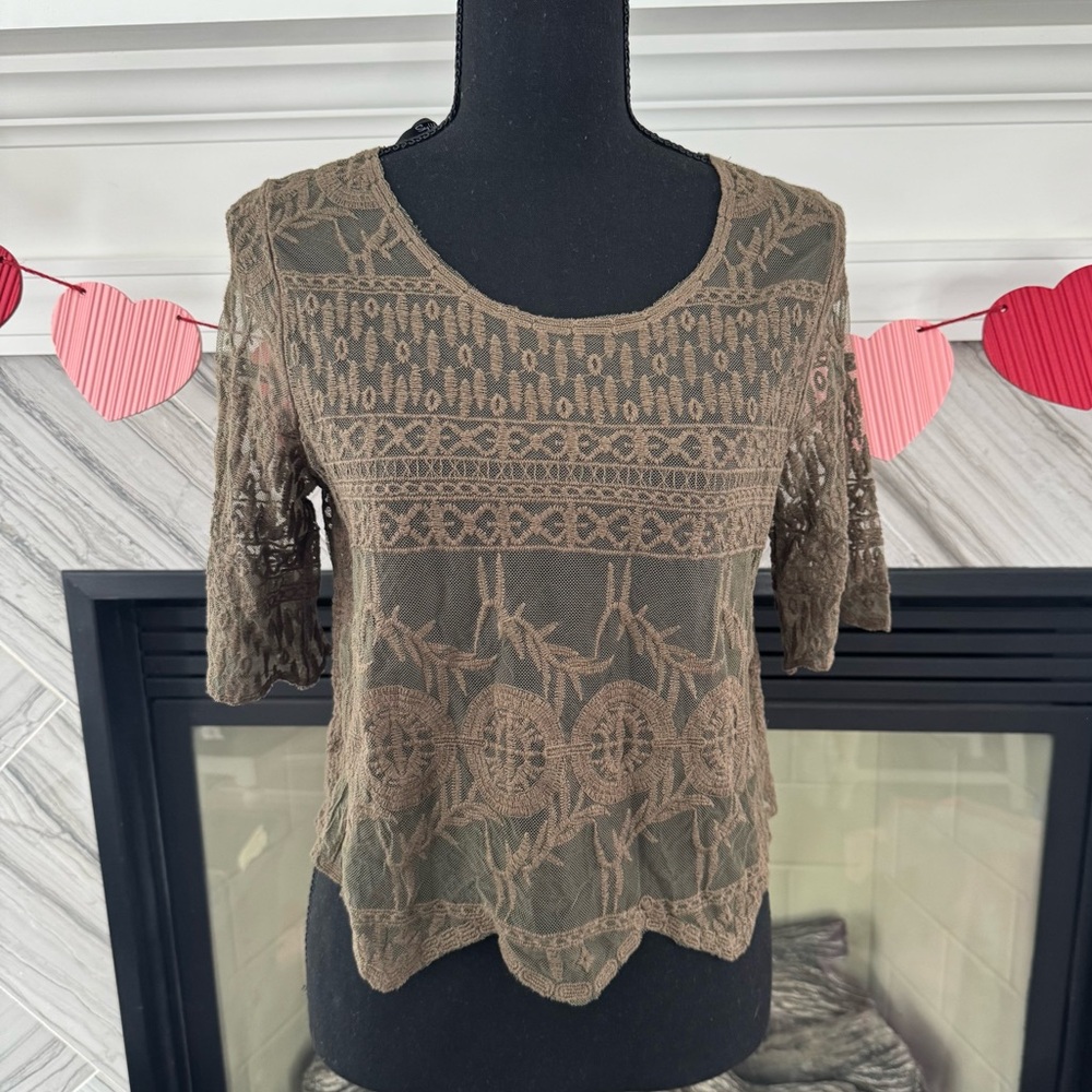 Say What? Medium Green‎ Lace Crop Top